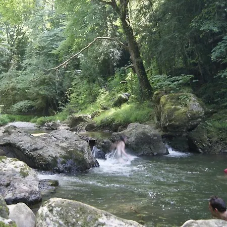 Camping Le Roc Del Rey * Laroque-dʼOlmes